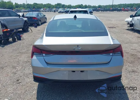 2023 Hyundai Elantra Sel from USA, damaged, VIN 5NPLS4AG3PH102724